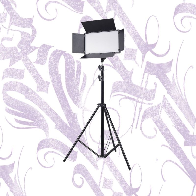LÁMPARA LED "FOCO" CON SOPORTE AJUSTABLE
